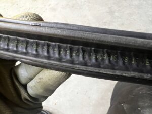 USZCZELKA MASKI POKRYWY SILNIKA PORSCHE PANAMERA 970 I LIFT