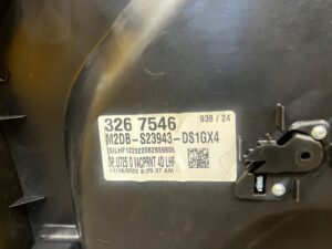 TAPICERKA BOCZEK DRZWI PRZÓD LEWY 4 DRZWI FORD BRONCO 21-