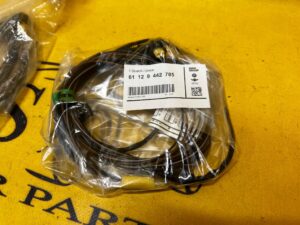 ZESTAW WIĄZKA PRZEWODÓW BMW NOWA OEM