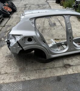 ĆWIARTKA BŁOTNIK SŁUPEK PRÓG TYŁ PRAWY DACIA SANDERO III STEPWAY