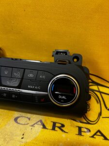 PANEL STEROWANIA KLIMATYZACJI NAWIEWU FORD KUGA MK3