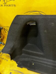 BOCZEK BAGAŻNIKA LEWY MERCEDES A KLASA W177