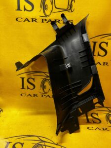 POSZYCIE SŁUPKA PRAWY TYŁ JEEP GRAND CHEROKEE WK2