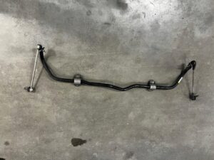 DRĄŻEK STABILIZATORA PRZÓD ŁĄCZNIKI PEUGEOT 2008 II 1.5 BLUE HDI