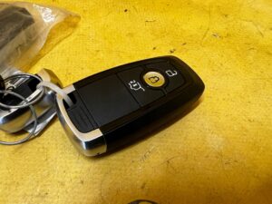 PILOT KLUCZYK KEY FORD EXPLORER VI MK6 JL1T-15K601-DC