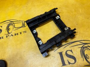 UCHWYT MOCOWANIE RAMKA TUNELU ŚRODKOWEGO PORSCHE MACAN 95B