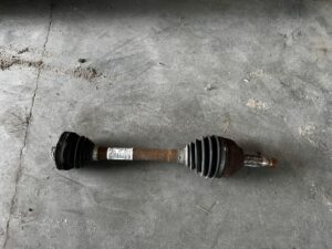 PÓŁOŚ PRZÓD PRAWY PEUGEOT 508 I 2.0 2.2 HDI