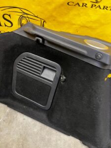 BOCZEK BAGAŻNIKA LEWY RANGE ROVER EVOQUE L538 3 DRZWI