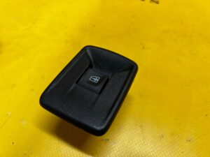 PANEL PRZEŁĄCZNIK SZYBY DRZWI TYŁ PRAWY LEWY DACIA LODGY LIFT 2022R