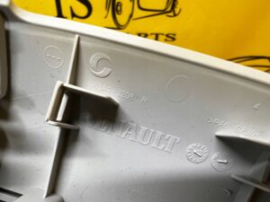 OSŁONA OBUDOWA LUSTERKA WEWNĘTRZNEGO PODSUFITKI RENAULT MEGANE IV HB