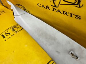 POSZYCIE OSŁONA SŁUPKA PRZÓD A PRAWY PRAWA LAND ROVER DISCOVERY 5 V L462 EU