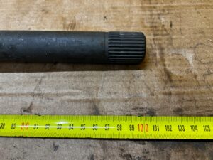 PÓŁOŚ PRZÓD PRZEDNIA PRAWY PRAWA NISSAN X-TRAIL T32 Y