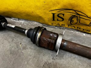 PÓŁOŚ PRZÓD PRZEDNIA PRAWY PRAWA VOLVO XC90 II 2.0 D D4 D5