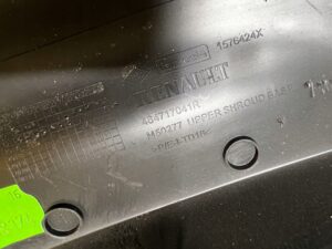 OSŁONA OBUDOWA KOLUMNY KIEROWNICZEJ RENAULT MEGANE IV