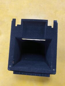 SCHOWEK PÓŁKA TUNELU ŚRODKOWEGO JAGUAR XF X260