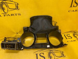 OSŁONA RAMKA LICZNIKA ZEGARÓW FORD MUSTANG MK6 VI