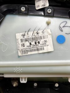 BOCZEK TAPICERKA DRZWI LEWY PRZÓD FORD MUSTANG VI 2017R USA