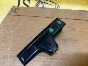 WIESZAK TŁUMIKA RENAULT NISSAN DACIA SANDERO 3 III 1.0 TCE