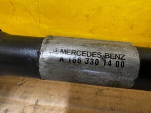 PÓŁOŚ PRZÓD PRZEDNIA LEWY LEWA MERCEDES GL X166 4.7 V8 4MATIC