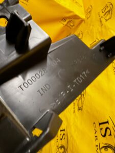 TUNEL ŚRODKOWY KONSOLA PODŁOKIETNIK DACIA JOGGER