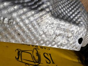 BLACHA OSŁONA TERMICZNA MERCEDES GLS X166