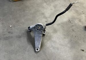 MOCOWANIE WSPORNIK SILNIKA PRAWY PORSCHE PANAMERA 970 I LIFT 3.0 S E-HYBRID