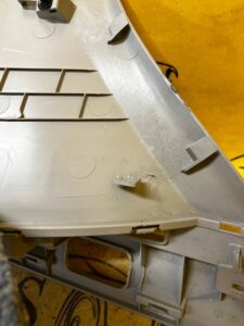 OSŁONA POSZYCIE SŁUPKA C LEWA LEWE DACIA DUSTER II