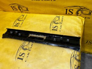 LISTWA OSŁONA PROGU BAGAŻNIKA PASA TYŁ TYLNEGO PORSCHE PANAMERA 970 I LIFT