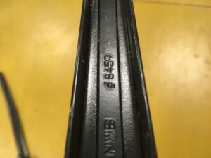 KOMPLET RAMIONA WYCIERACZEK NISSAN X-TRAIL T32 EUR