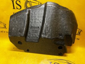 STYROPIAN PODNÓŻEK JEEP GRAND CHEROKEE WK2