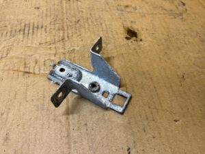 UCHWYT MOCOWANIE WSPORNIK PODŁOGI BAGAŻNIKA LEWY PRAWY MERCEDES GLS X166