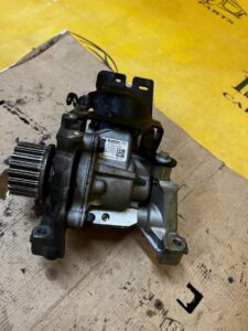 POMPA WTRYSKOWA RENAULT DACIA NISSAN MERCEDES 1.5 BLUE DCI