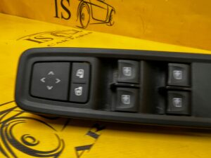 PANEL PRZEŁĄCZNIK SZYB LUSTEREK DRZWI PRZÓD LEWY DACIA JOGGER SANDERO III