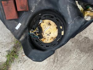 ZBIORNIK BAK POMPA PALIWA RANGE ROVER VELAR L560 JAGUAR F-PACE X761 2.0 D