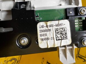 LAMPKA OŚWIETLENIE PODSUFITKI FORD ESCAPE MK4