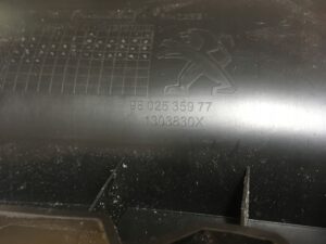 OSŁONA DESKI KONSOLI PEUGEOT 308 T9 9802535977