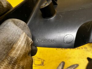 OSŁONA TAPICERKA KLAPY BAGAŻNIKA LEWA PORSCHE CAYENNE 9Y3 9Y0 COUPE HYBRID