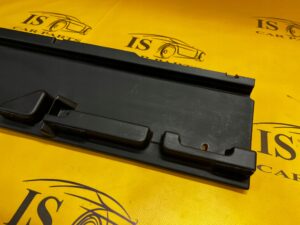 LISTWA NAKŁADKA OSŁONA BOCZEK BAGAŻNIKA PRAWA PRAWY RENAULT KADJAR