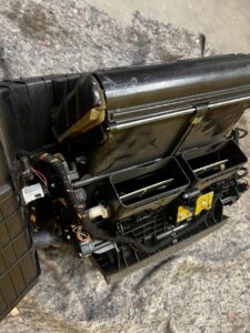 KOMPLETNA NAGRZEWNICA PAROWNIK DMUCHAWA PORSCHE CAYENNE II 7P5