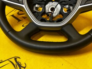 KIEROWNICA SKÓRA MULTIFUNKCJA DACIA SANDERO III STEPWAY