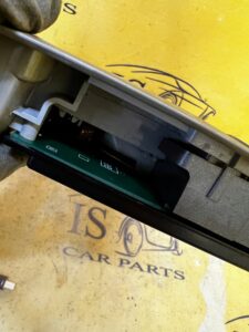 LAMPA OŚWIETLENIE PODSUFITKI LEXUS RX 450H III 3 AL10