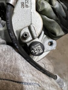 ZACISK HAMULCOWY PRZÓD LEWY FORD KUGA MK3