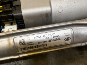 MAGLOWNICA PRZEKŁADNIA KIEROWNICZA LAND ROVER DEFENDER II L663 RHD UK