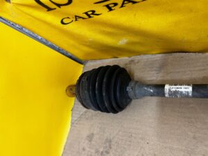 PÓŁOŚ PRZÓD PRZEDNIA LEWY LEWA MERCEDES CLS W218 3.0 CDI 4WD 4X4