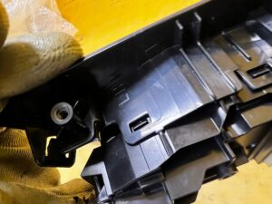 PANEL PRZEŁĄCZNIK SZYB LUSTEREK PRZÓD LEWY SUBARU FORESTER VI SL 25-