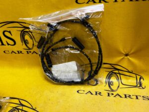 CZUJNIK ZUŻYCIA KLOCKÓW HAMULCOWYCH PRZÓD BMW X5 E53 NOWY OEM