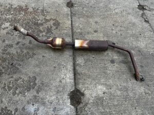 WYDECH RURA WYDECHOWA TŁUMIK KATALIZATOR DACIA JOGGER SANDERO III 1.0 TCE