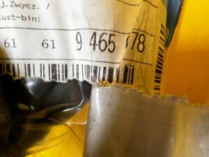 RAMIĘ WYCIERACZEK LEWE KIEROWCY BMW 3 F34 NOWA OEM