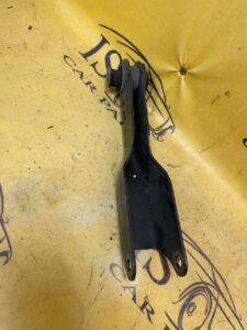 WAHACZ PRAWY TYŁ LAND ROVER L462 DISCOVERY V