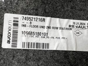 MATA DYWAN WYKŁADZINA PODŁOGI ŚRODKOWA ŚRODEK 2 RZĄD RENAULT ESPACE VI